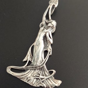 Vintage Sterling Art Nouveau Pendant  New Old Stock Lady Lily