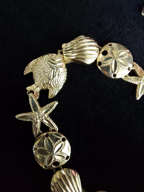 14k Solid Gold Seashell Bracelet with Lobster Cla… - image 2