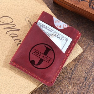Capa de cartão de couro personalizada, carteira de cartão de couro minimalista para presente de padrinhos, presente de couro feito à mão,
