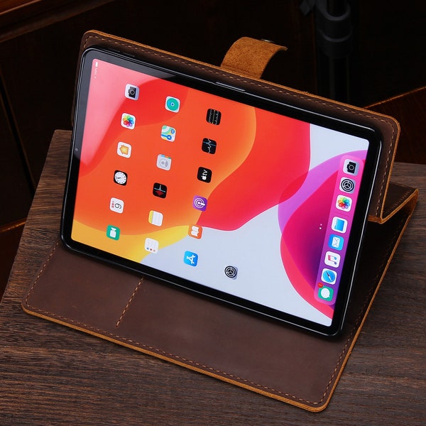 Personalisierte Ledertasche für das neue iPad pro 11 2020, handgefertigte iPad pro 11 Lederhülle, iPad Stand-Cover für das neue iPad pro 11 2020