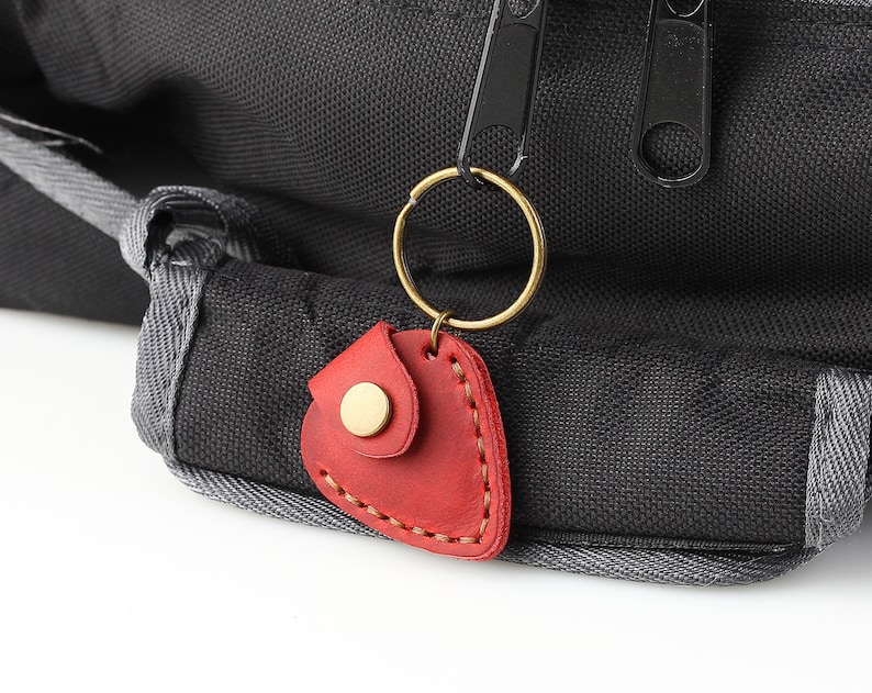 Handmade Guitar Pick Holder,Guitar Pick Case, Genuine Leather Keychain with Guitar Pick Holder Unique Gifts for the Guitar Player Guitarist Wine