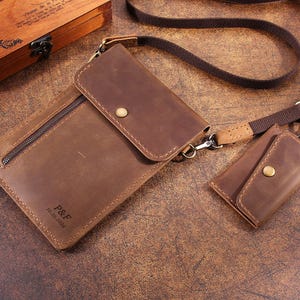 Carteira de viagem de couro personalizada, bolsa de couro personalizada para passaporte no pescoço para homens/mulheres, bolsa de couro feita à mão com carteira para cartão pequeno