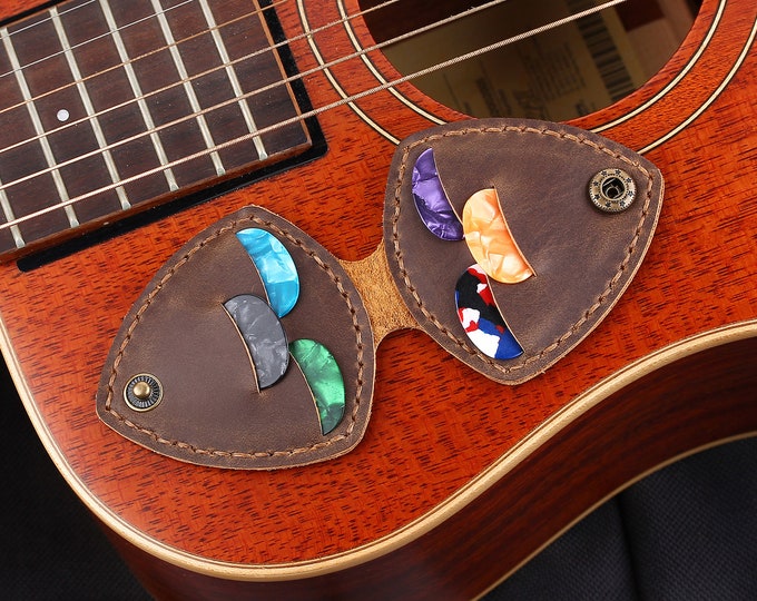 Personalisierter Gitarren-Picks-Lederhalter, individuelle handgefertigte Gitarren-Pick-Hülle, einzigartige Geschenke für Gitarristen, Freund-Geschenk