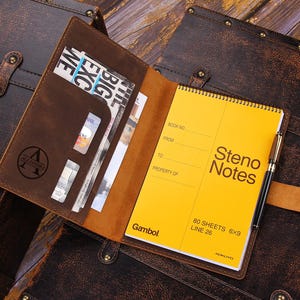 Funda de cuero personalizada para libreta de taquigrafía de 6" x 9", cubierta de cuero hecha a mano para libreta de espiral con tapa superior, cubierta de cuero para diario con presilla para bolígrafo