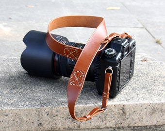 Personalized Leather Camera Strap Custom Strap for Photographers DSLR Camera Holder, Custom Travel Gift Camera Accessories Photographer Gift