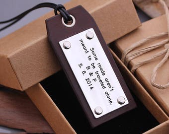 Personalized Leather Luggage Tag - Leather Travel Tag - Suitcase Tag - Baggage Tag - Gift for Her, Gift for Him - Anniversary Weddig Gift