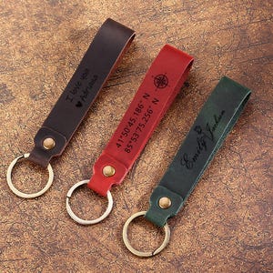 Personalized Leather Keychain, Handmade Coordinates Key Chain Longitude Latitude keychain, Couples Gift, Gift for Him, Anniversary Gift