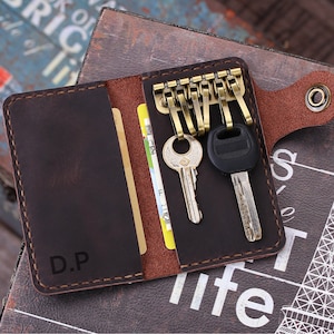 Personalisierte Leder Schlüsseletui, Monogramm Schlüsselhalter, Leder schlanke Schlüsselbrieftasche, Leder Schlüsselhalter, Lederschlüsselabdeckung, personalisierte Schlüsseletui