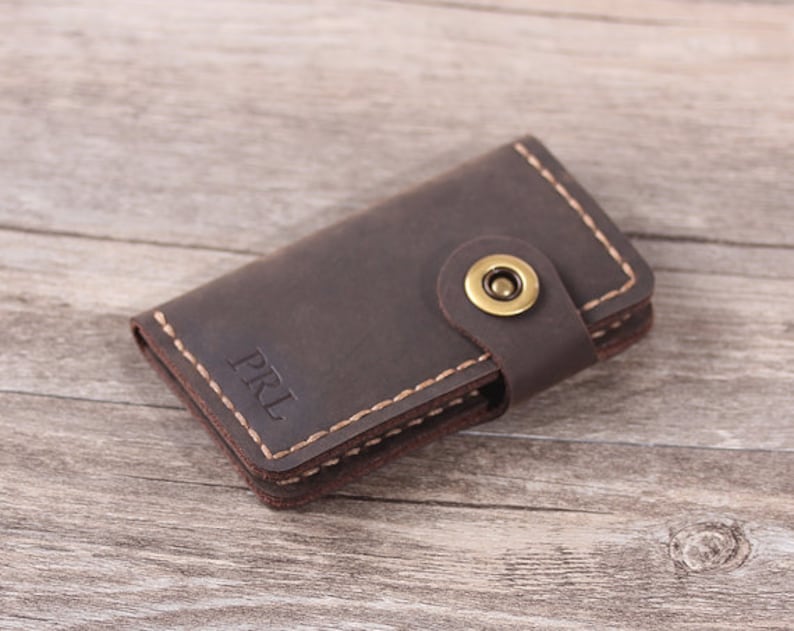 Personalized Leather key case, leather key holder, handmade leather key wallet, key chain Convenient key holder Leather key pouch keychain image 6