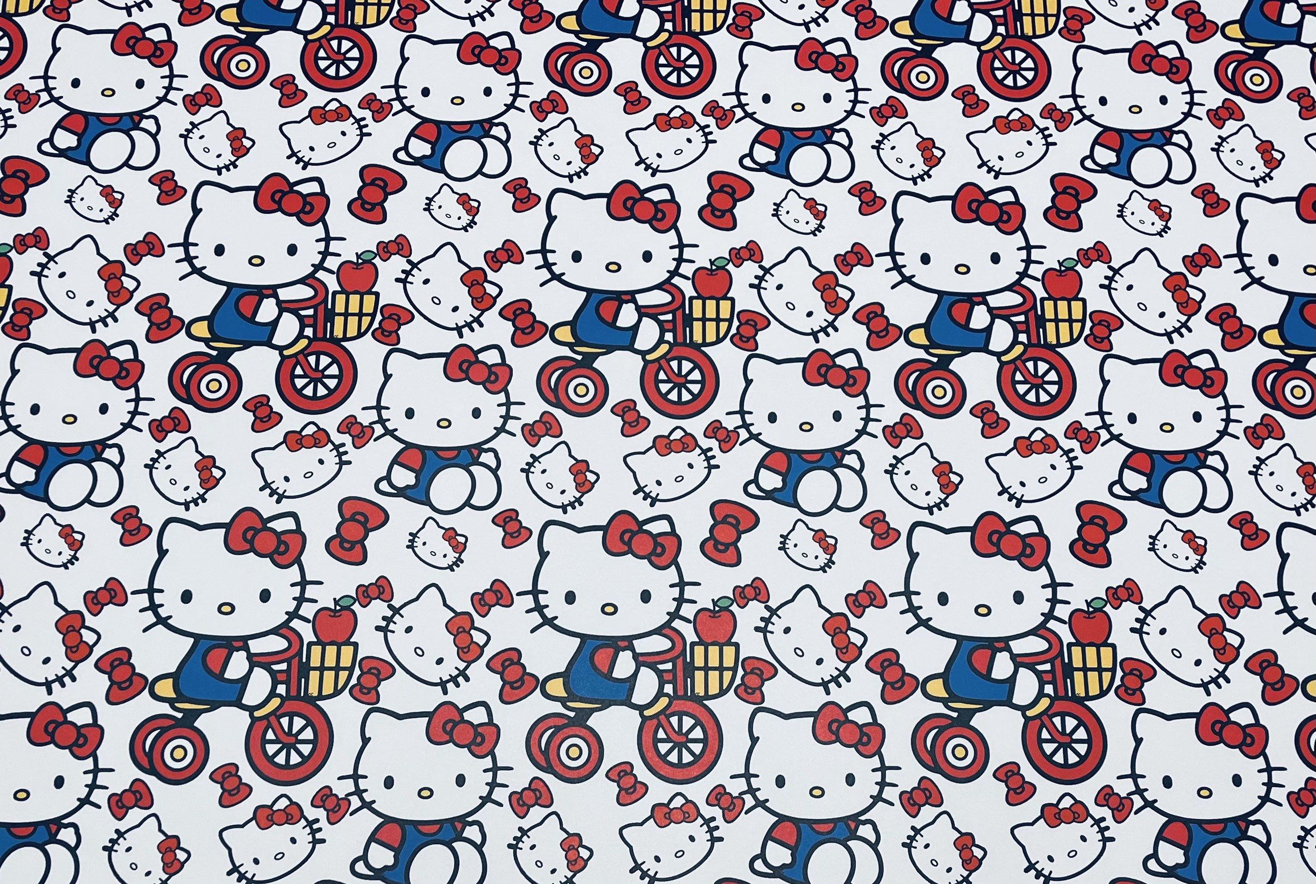Hello Kitty Wrapping Paper