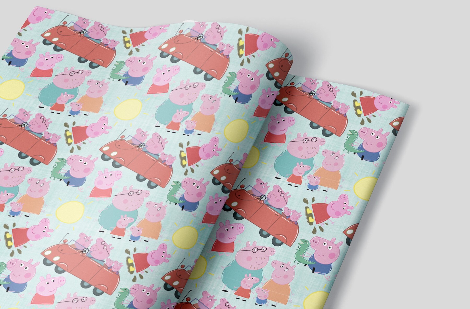 Peppa Pig 2 Sheets of Wrapping Paper & Tags 