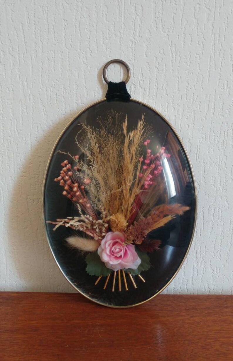 Vintage dried flower wall hanger