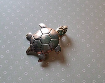 Lovely turtle tortoise brooch pendant