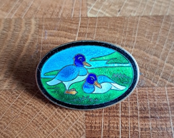 Vintage enamel duck brooch