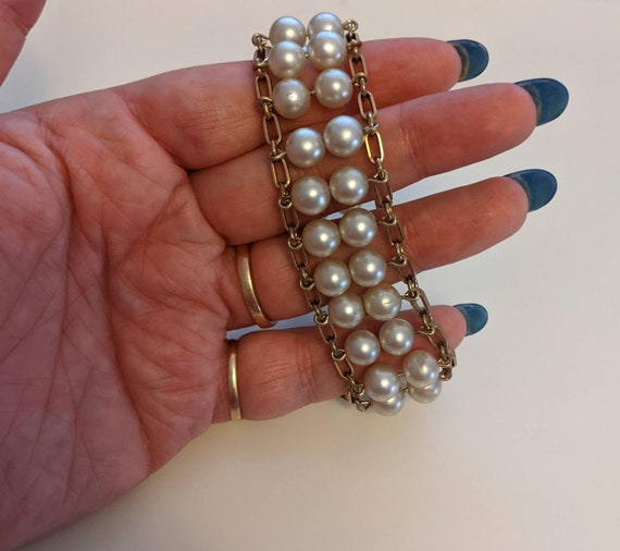 Sweet Vintage Sarah Coventry Faux Pearl and Gold … - image 2
