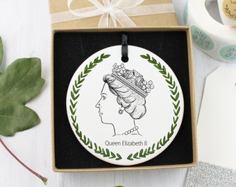 若きエリザベス女王の陶器製オーナメント：英国王室の記念品 - Etsy 日本