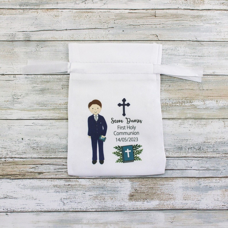 Personalisable Boy in Navy suit First Holy Communion rosary & bag plus gift tag / boy Holy communion gift / boy rosary image 6