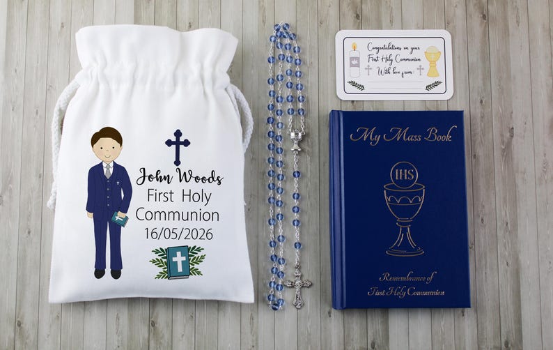 Personalisiertes Geschenkset für die erste heilige Kommunion des Jungen: Rosenkranz, Beutel & Messbuch Bild 9