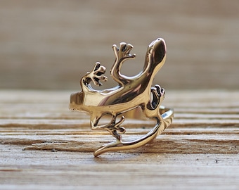 Bronze Gecko Ring, Sterling Silver Lizard Jewelry, Spirit Animal Gift