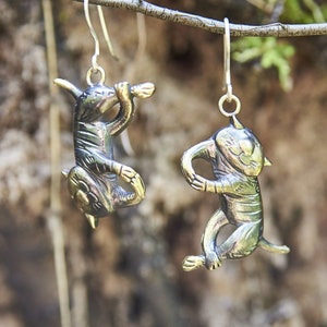 Handmade Bronze Cat Earrings | Sleepy Cat Dangle | Unique Gift for Cat Lovers | Artisan Jewelry | Eco-Friendly | Family-Run Shop