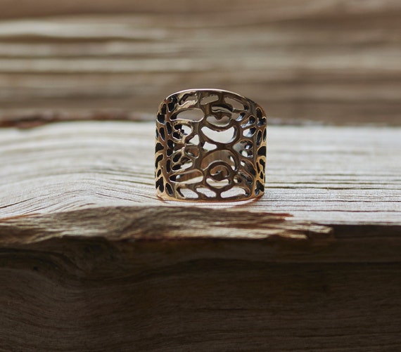 Extra Wide Lace Gold Ring for Women, Lace Jewelry, Sterling Silver Wide Chunky Women's Ring, High Fashion Jewelry, Bronze Jewelry