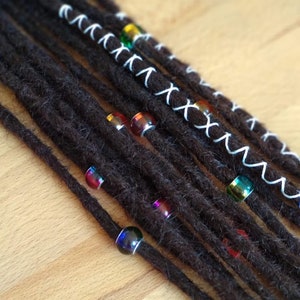 Europäisches Echthaar Dreadlocks dunkelbraun / Dread Verlängerungen / Extensions