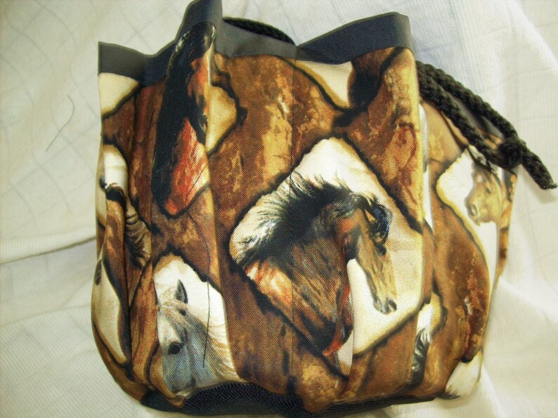 Horses in Frames Print Cloth 9 Pocket Bingo Bag