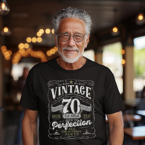 Vintage October 1949 Shirt 70th Birthday Gift 70 Years Old T-Shirt Vintage October 1949 Shirt 70th Birthday Gift 70 Years Old T-Shirt