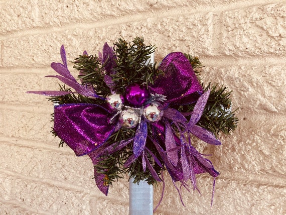 Cemetery , Memorial flowers for Christmas , wood Cross , flowers for grave, grave decoration, memorial cross