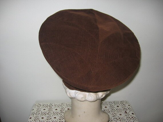 1930's-40's Button Beret / Tilt / Chocolate Brown
