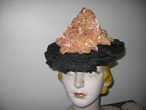 CLEARANCE / 1930's Straw Hat / Peaked / Flowers /