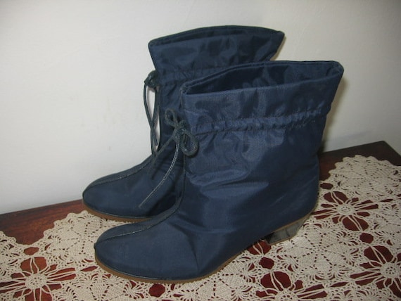 CLEARANCE / 1960's Nylon Rain Boots / GOLO / Size