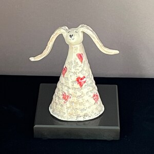 Bunny figurine sculpture