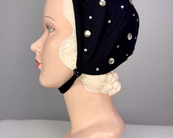 Darling Vintage 40's-50s Embellished Black Jersey Wool Skull Cap Bonnet Ski Hat Pinup