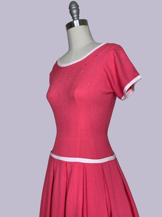 Raspberry Sorbet early 1950s New Look Day Dress /… - image 4