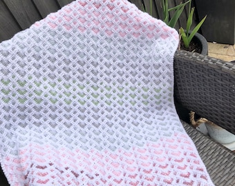 Crochet Baby blanket, Ripple & Heart textured Blanket, car seat blanket, Stroller blanket, security blanket. READY TO SHIP