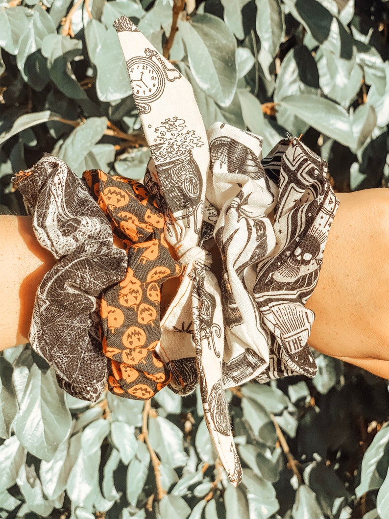 PUMPKIN Scrunchie Spooky Scrunchie Halloween Scrunchie Fall Scrunchie
