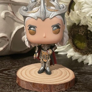 Officially licensed Manon Blackbeak TOG Pop