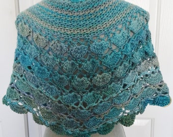 Turquoise and Aqua Blue Capelet Shawl, Hand Crochet Shell Pattern Capelet, Shoulder Cover Wrap, Buttoned Capelet