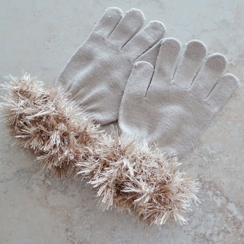 Camel Beige Knit Winter Gloves Fancy Outlet SALENEW very popular! sale feature Crochet Embellished Cuffs