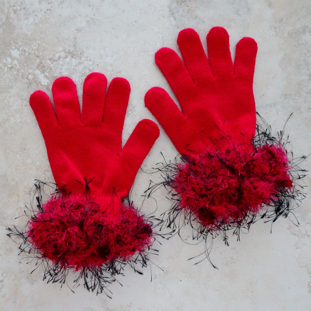 Red Knit Fancy Gloves Red and Black Cuff Gloves Christmas Etsy