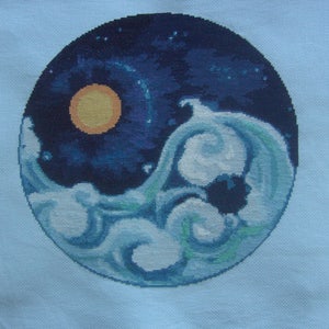 YIN e YANG - Ponto Cruz concluído