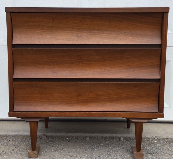 Mid Century Modern Johnson Carper 3 Drawer Dresser Etsy