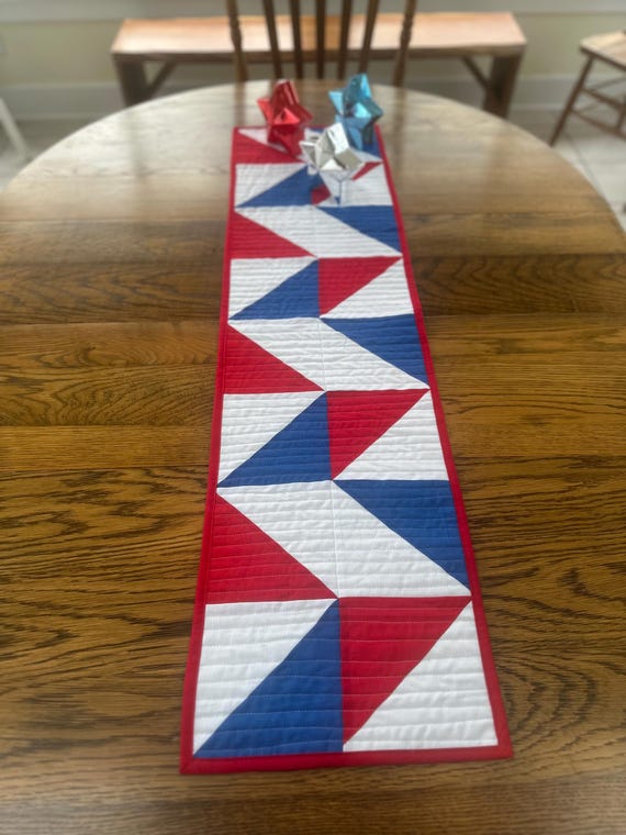 Red White and Blue Modern Table Runner, Memorial Day July 4 Labor Day Holiday Table Runner, Modern Color Block Table Runner