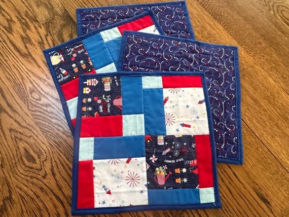 Square Red White and Blue Placemats, July 4 Holiday Placemats Set of 4, Quilted Placemats