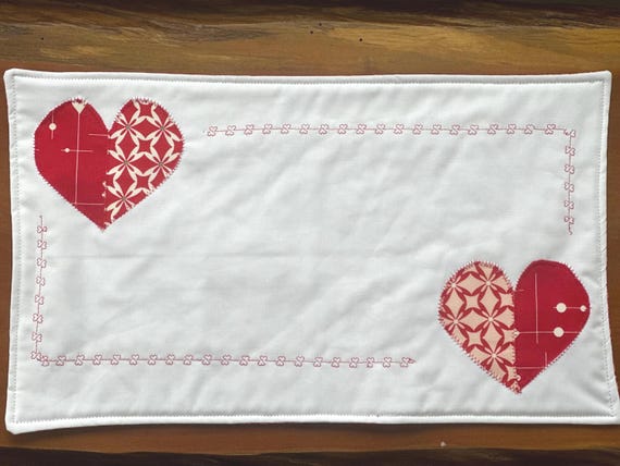 Valentine Hearts Placemats 2, Red and White with Hearts Placemats