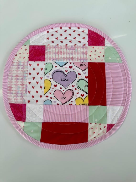 Valentine's Placemats, Round Valentine’s Day Placemats, Patchwork Round Placemats, Valentine Sweethearts Placemats