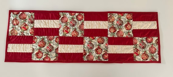 Christmas Ornament Table Runner, Red and Gold Table Runner, Christmas Tablerunner