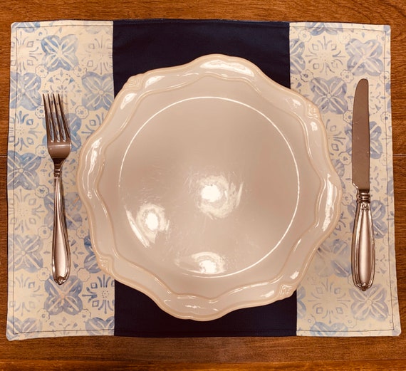 Blue and White Quilted Watercolor Style Placemats - Set of 4, Hand-sewn Placemats,