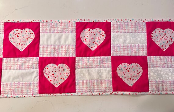 Valentine’s Day Tablerunner, Hearts Table Topper, Pink White Red Aqua Heart and Stripes Table Runner